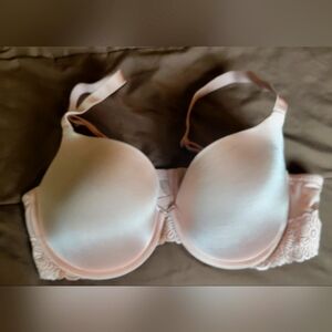 Auden Lightly Padded Bra